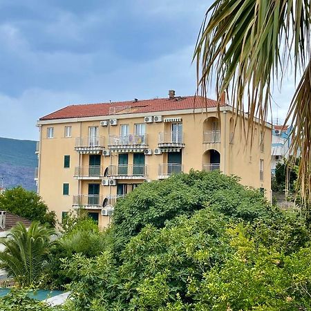 Apartments Milano Herceg Novi Eksteriør billede